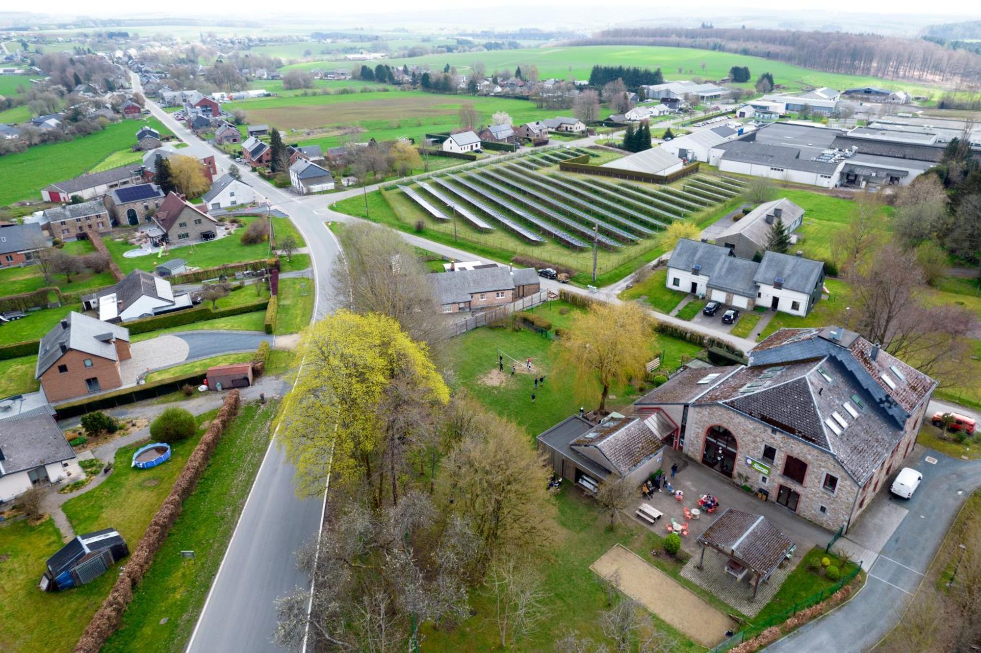 Auberge De Jeunesse De La Roche - Champlon Tenneville エクステリア 写真