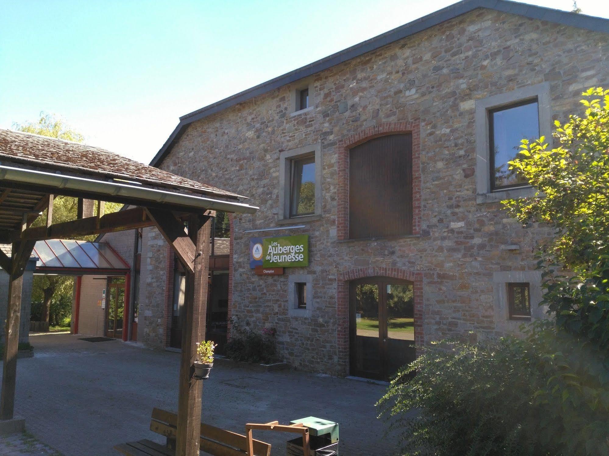 Auberge De Jeunesse De La Roche - Champlon Tenneville エクステリア 写真