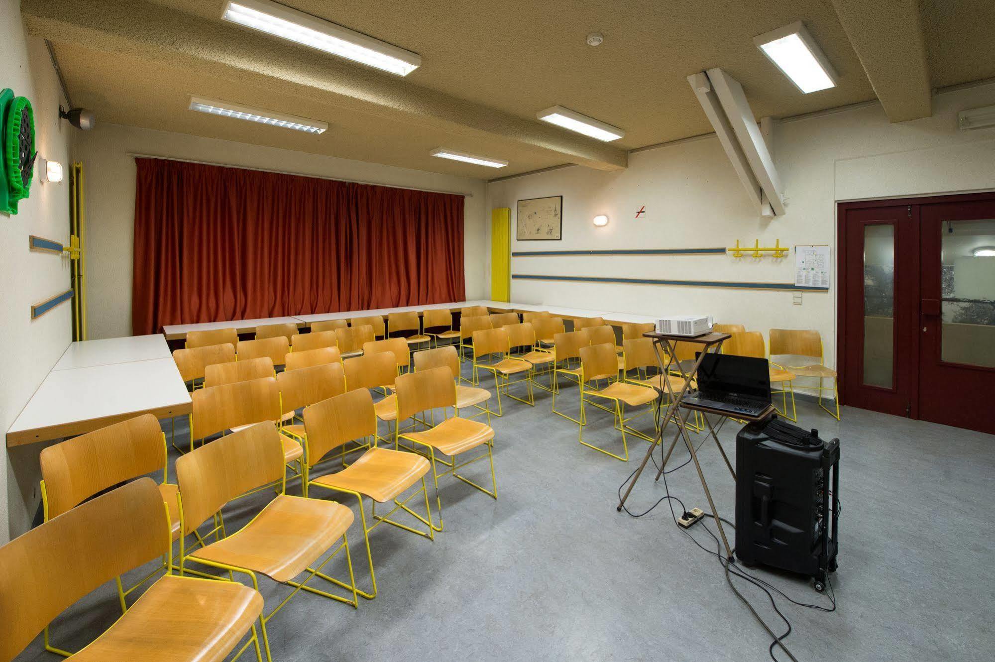 Auberge De Jeunesse De La Roche - Champlon Tenneville エクステリア 写真